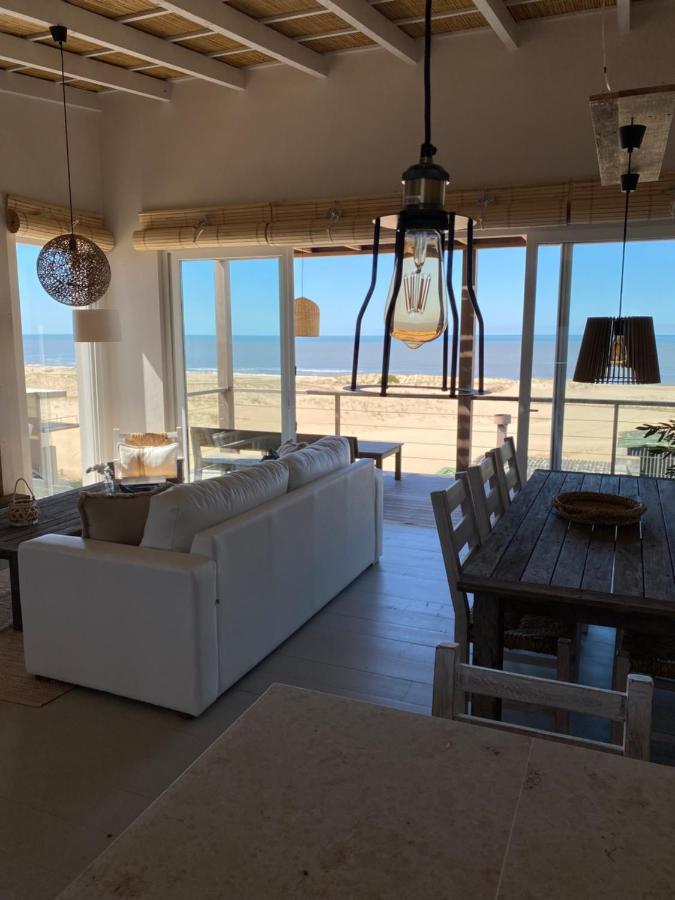 Ojos De La Viuda Apartment Punta Del Diablo Bagian luar foto