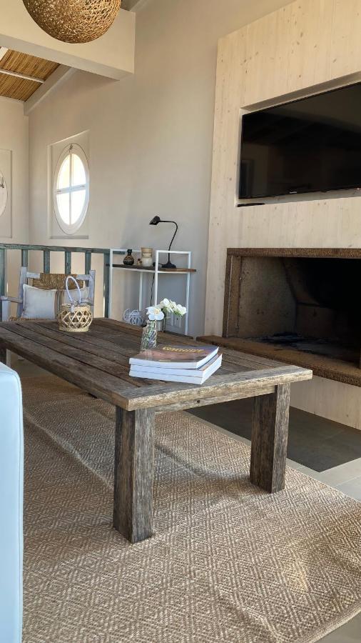 Ojos De La Viuda Apartment Punta Del Diablo Bagian luar foto