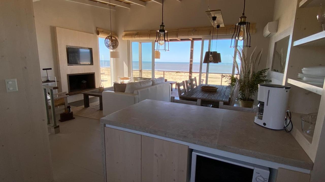 Ojos De La Viuda Apartment Punta Del Diablo Bagian luar foto