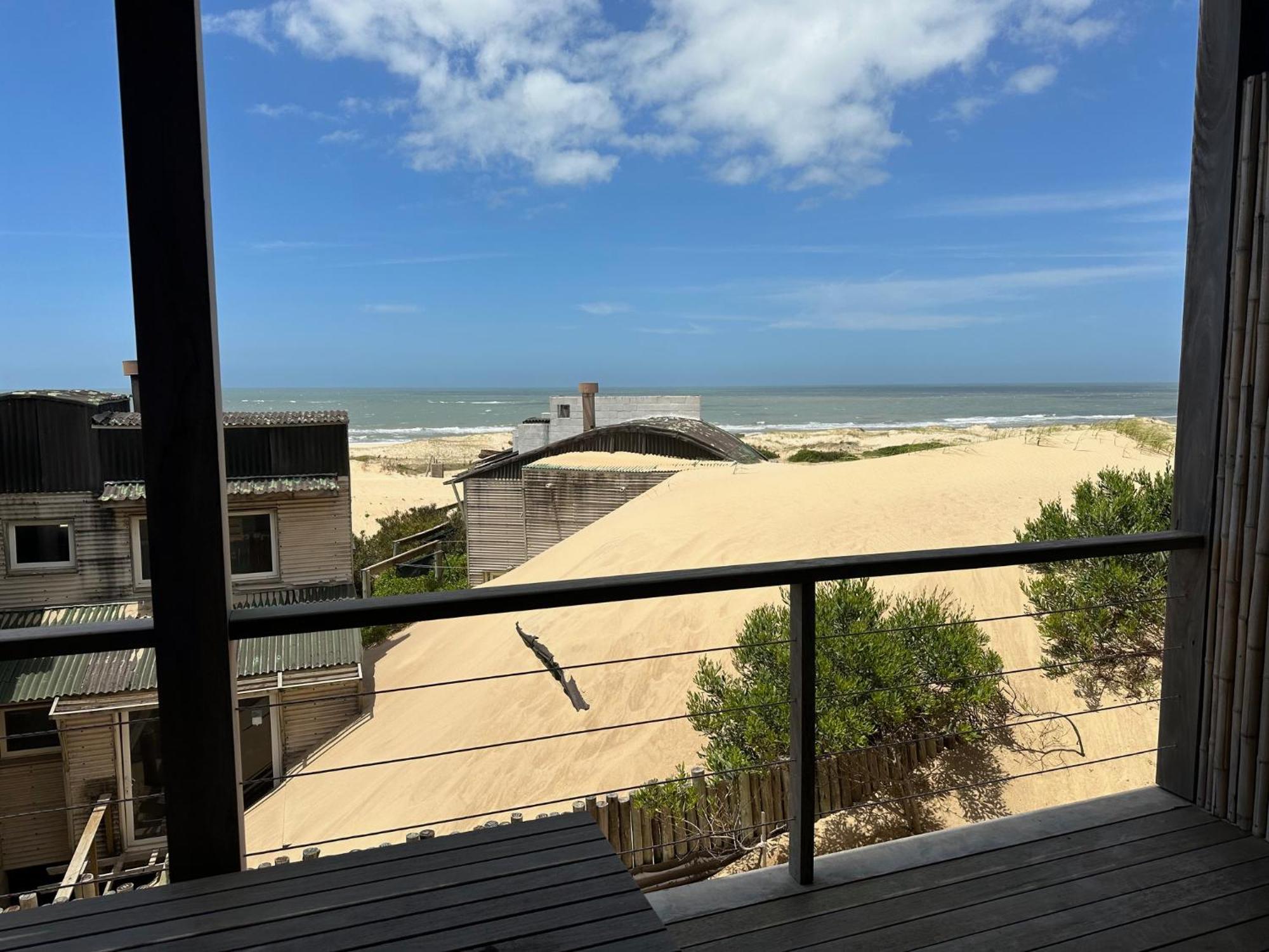 Ojos De La Viuda Apartment Punta Del Diablo Bagian luar foto